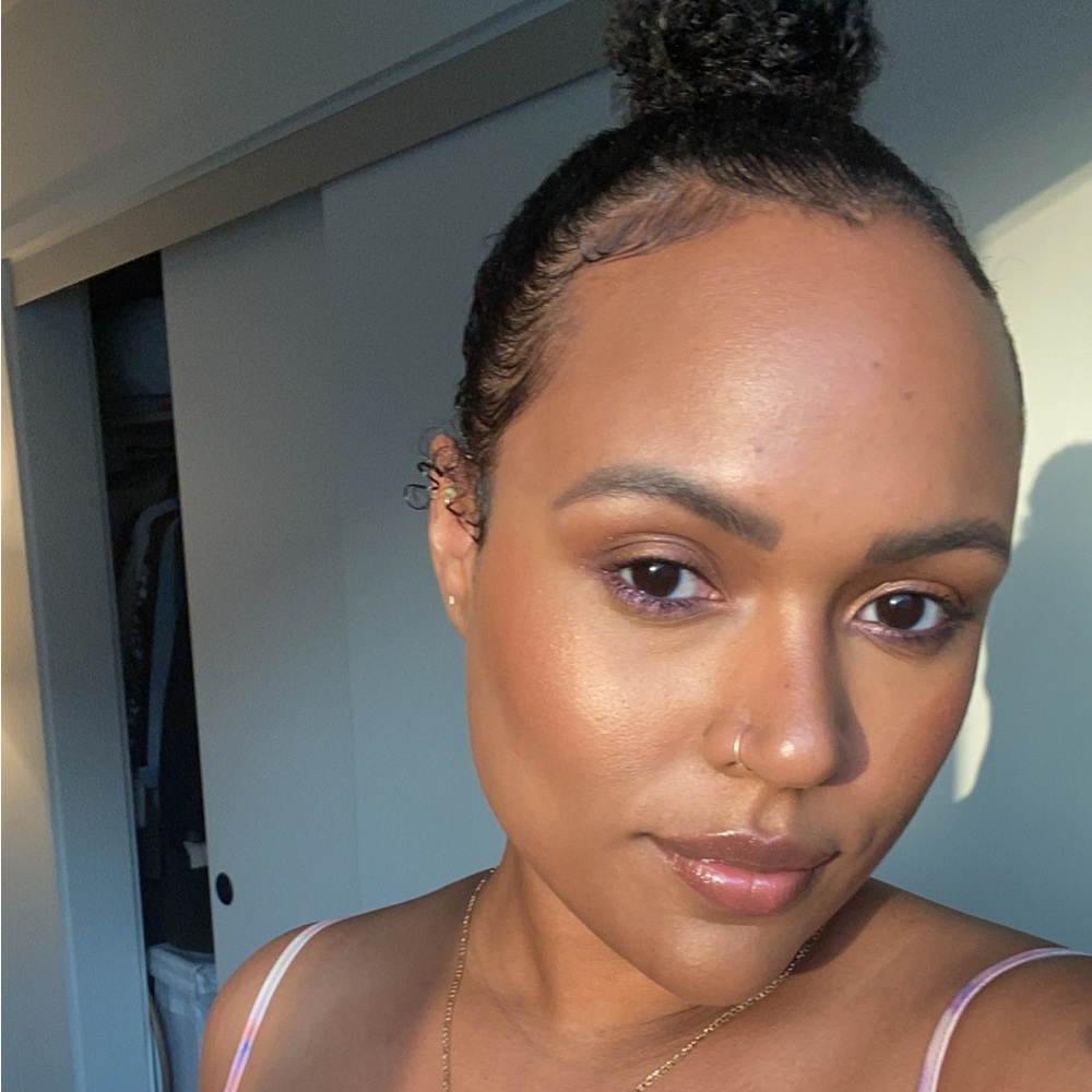 Meet your Posher, Celeste